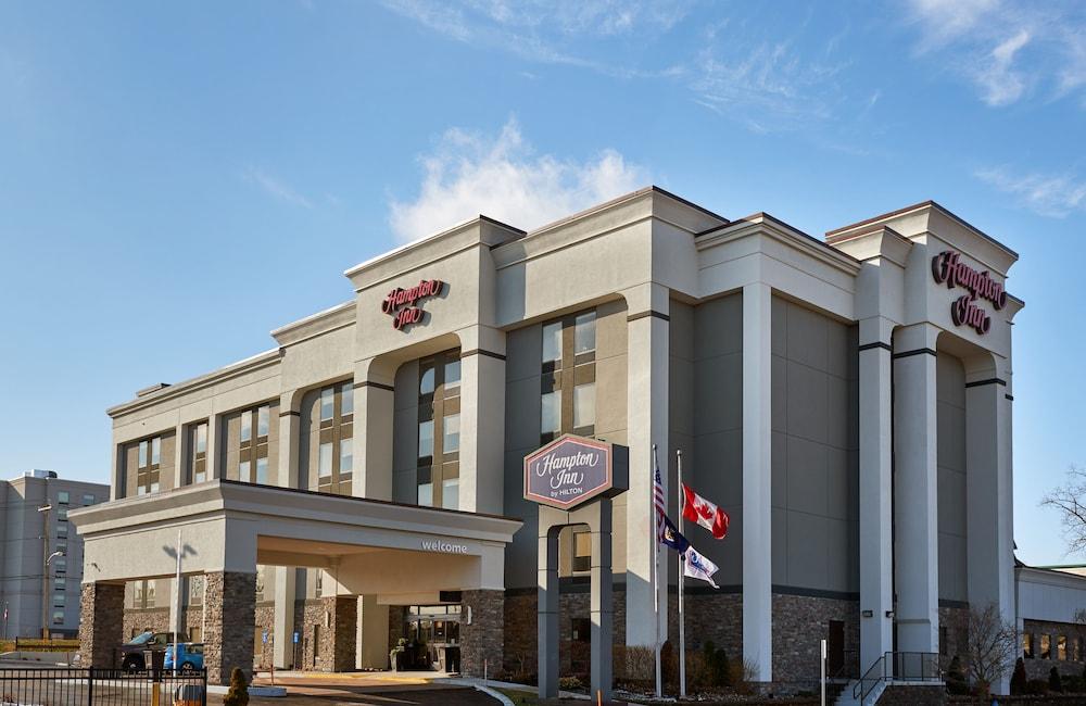 Hampton Inn Niagara Falls Bagian luar foto